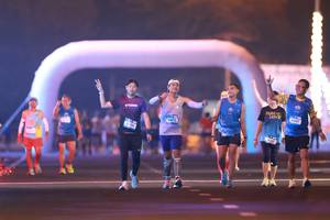 BIB: 4734, 44072, 43057
                            <button type="button" onclick="openModal(21287284)" class="btn btn-primary btn-sm float-right btn-popup" data-toggle="modal" data-target=".modal-high-quality">
                        <i class="fas fa-shopping-cart"></i> Add to Cart
                    </button>
                                            <button type="button" onclick="isThisMe(21287284, true)" class="btn btn-success btn-sm float-right btn-popup btn-isme hidden" data-toggle="tooltip" data-placement="bottom" title="นี่คือรูปของคุณใช่ไหม คลิกที่นี่เพื่อเอาเข้าอัลบั้ม">
                        <i class="fas fa-plus"></i> Add to album
                    </button>
                    <button type="button" onclick="isThisMe(21287284, false)" class="btn btn-warning btn-sm float-right btn-popup btn-isnotme hidden">
                        <i class="fas fa-ban"></i> Remove from album
                    </button>