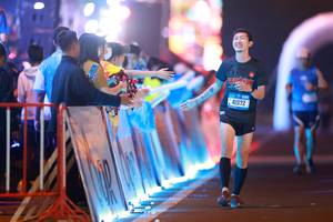 BIB: 41572
                            <button type="button" onclick="openModal(21337842)" class="btn btn-primary btn-sm float-right btn-popup" data-toggle="modal" data-target=".modal-high-quality">
                        <i class="fas fa-shopping-cart"></i> Add to Cart
                    </button>
                                            <button type="button" onclick="isThisMe(21337842, true)" class="btn btn-success btn-sm float-right btn-popup btn-isme hidden" data-toggle="tooltip" data-placement="bottom" title="นี่คือรูปของคุณใช่ไหม คลิกที่นี่เพื่อเอาเข้าอัลบั้ม">
                        <i class="fas fa-plus"></i> Add to album
                    </button>
                    <button type="button" onclick="isThisMe(21337842, false)" class="btn btn-warning btn-sm float-right btn-popup btn-isnotme hidden">
                        <i class="fas fa-ban"></i> Remove from album
                    </button>