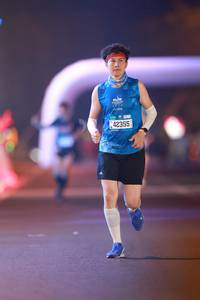 BIB: 1711, 42355
                            <button type="button" onclick="openModal(21336944)" class="btn btn-primary btn-sm float-right btn-popup" data-toggle="modal" data-target=".modal-high-quality">
                        <i class="fas fa-shopping-cart"></i> Add to Cart
                    </button>
                                            <button type="button" onclick="isThisMe(21336944, true)" class="btn btn-success btn-sm float-right btn-popup btn-isme hidden" data-toggle="tooltip" data-placement="bottom" title="นี่คือรูปของคุณใช่ไหม คลิกที่นี่เพื่อเอาเข้าอัลบั้ม">
                        <i class="fas fa-plus"></i> Add to album
                    </button>
                    <button type="button" onclick="isThisMe(21336944, false)" class="btn btn-warning btn-sm float-right btn-popup btn-isnotme hidden">
                        <i class="fas fa-ban"></i> Remove from album
                    </button>