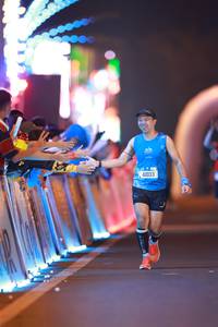 BIB: 41033
                            <button type="button" onclick="openModal(21326896)" class="btn btn-primary btn-sm float-right btn-popup" data-toggle="modal" data-target=".modal-high-quality">
                        <i class="fas fa-shopping-cart"></i> Add to Cart
                    </button>
                                            <button type="button" onclick="isThisMe(21326896, true)" class="btn btn-success btn-sm float-right btn-popup btn-isme hidden" data-toggle="tooltip" data-placement="bottom" title="นี่คือรูปของคุณใช่ไหม คลิกที่นี่เพื่อเอาเข้าอัลบั้ม">
                        <i class="fas fa-plus"></i> Add to album
                    </button>
                    <button type="button" onclick="isThisMe(21326896, false)" class="btn btn-warning btn-sm float-right btn-popup btn-isnotme hidden">
                        <i class="fas fa-ban"></i> Remove from album
                    </button>