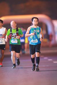 BIB: 40242, 41633
                            <button type="button" onclick="openModal(21258818)" class="btn btn-primary btn-sm float-right btn-popup" data-toggle="modal" data-target=".modal-high-quality">
                        <i class="fas fa-shopping-cart"></i> Add to Cart
                    </button>
                                            <button type="button" onclick="isThisMe(21258818, true)" class="btn btn-success btn-sm float-right btn-popup btn-isme hidden" data-toggle="tooltip" data-placement="bottom" title="นี่คือรูปของคุณใช่ไหม คลิกที่นี่เพื่อเอาเข้าอัลบั้ม">
                        <i class="fas fa-plus"></i> Add to album
                    </button>
                    <button type="button" onclick="isThisMe(21258818, false)" class="btn btn-warning btn-sm float-right btn-popup btn-isnotme hidden">
                        <i class="fas fa-ban"></i> Remove from album
                    </button>