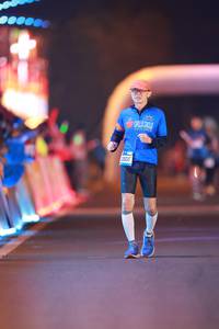 BIB: 3604
                            <button type="button" onclick="openModal(21281081)" class="btn btn-primary btn-sm float-right btn-popup" data-toggle="modal" data-target=".modal-high-quality">
                        <i class="fas fa-shopping-cart"></i> Add to Cart
                    </button>
                                            <button type="button" onclick="isThisMe(21281081, true)" class="btn btn-success btn-sm float-right btn-popup btn-isme hidden" data-toggle="tooltip" data-placement="bottom" title="นี่คือรูปของคุณใช่ไหม คลิกที่นี่เพื่อเอาเข้าอัลบั้ม">
                        <i class="fas fa-plus"></i> Add to album
                    </button>
                    <button type="button" onclick="isThisMe(21281081, false)" class="btn btn-warning btn-sm float-right btn-popup btn-isnotme hidden">
                        <i class="fas fa-ban"></i> Remove from album
                    </button>