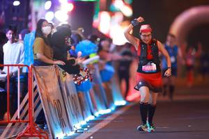 BIB: 4560
                            <button type="button" onclick="openModal(21279947)" class="btn btn-primary btn-sm float-right btn-popup" data-toggle="modal" data-target=".modal-high-quality">
                        <i class="fas fa-shopping-cart"></i> Add to Cart
                    </button>
                                            <button type="button" onclick="isThisMe(21279947, true)" class="btn btn-success btn-sm float-right btn-popup btn-isme hidden" data-toggle="tooltip" data-placement="bottom" title="นี่คือรูปของคุณใช่ไหม คลิกที่นี่เพื่อเอาเข้าอัลบั้ม">
                        <i class="fas fa-plus"></i> Add to album
                    </button>
                    <button type="button" onclick="isThisMe(21279947, false)" class="btn btn-warning btn-sm float-right btn-popup btn-isnotme hidden">
                        <i class="fas fa-ban"></i> Remove from album
                    </button>