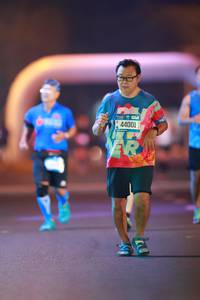 BIB: 44001
                            <button type="button" onclick="openModal(21270518)" class="btn btn-primary btn-sm float-right btn-popup" data-toggle="modal" data-target=".modal-high-quality">
                        <i class="fas fa-shopping-cart"></i> Add to Cart
                    </button>
                                            <button type="button" onclick="isThisMe(21270518, true)" class="btn btn-success btn-sm float-right btn-popup btn-isme hidden" data-toggle="tooltip" data-placement="bottom" title="นี่คือรูปของคุณใช่ไหม คลิกที่นี่เพื่อเอาเข้าอัลบั้ม">
                        <i class="fas fa-plus"></i> Add to album
                    </button>
                    <button type="button" onclick="isThisMe(21270518, false)" class="btn btn-warning btn-sm float-right btn-popup btn-isnotme hidden">
                        <i class="fas fa-ban"></i> Remove from album
                    </button>