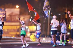 BIB: 
                            <button type="button" onclick="openModal(21330475)" class="btn btn-primary btn-sm float-right btn-popup" data-toggle="modal" data-target=".modal-high-quality">
                        <i class="fas fa-shopping-cart"></i> Add to Cart
                    </button>
                                            <button type="button" onclick="isThisMe(21330475, true)" class="btn btn-success btn-sm float-right btn-popup btn-isme hidden" data-toggle="tooltip" data-placement="bottom" title="นี่คือรูปของคุณใช่ไหม คลิกที่นี่เพื่อเอาเข้าอัลบั้ม">
                        <i class="fas fa-plus"></i> Add to album
                    </button>
                    <button type="button" onclick="isThisMe(21330475, false)" class="btn btn-warning btn-sm float-right btn-popup btn-isnotme hidden">
                        <i class="fas fa-ban"></i> Remove from album
                    </button>