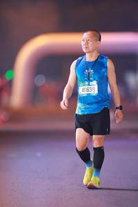 BIB: 40639
                            <button type="button" onclick="openModal(21324457)" class="btn btn-primary btn-sm float-right btn-popup" data-toggle="modal" data-target=".modal-high-quality">
                        <i class="fas fa-shopping-cart"></i> Add to Cart
                    </button>
                                            <button type="button" onclick="isThisMe(21324457, true)" class="btn btn-success btn-sm float-right btn-popup btn-isme hidden" data-toggle="tooltip" data-placement="bottom" title="นี่คือรูปของคุณใช่ไหม คลิกที่นี่เพื่อเอาเข้าอัลบั้ม">
                        <i class="fas fa-plus"></i> Add to album
                    </button>
                    <button type="button" onclick="isThisMe(21324457, false)" class="btn btn-warning btn-sm float-right btn-popup btn-isnotme hidden">
                        <i class="fas fa-ban"></i> Remove from album
                    </button>