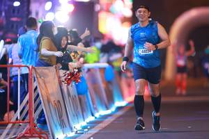 BIB: 44034
                            <button type="button" onclick="openModal(21282888)" class="btn btn-primary btn-sm float-right btn-popup" data-toggle="modal" data-target=".modal-high-quality">
                        <i class="fas fa-shopping-cart"></i> Add to Cart
                    </button>
                                            <button type="button" onclick="isThisMe(21282888, true)" class="btn btn-success btn-sm float-right btn-popup btn-isme hidden" data-toggle="tooltip" data-placement="bottom" title="นี่คือรูปของคุณใช่ไหม คลิกที่นี่เพื่อเอาเข้าอัลบั้ม">
                        <i class="fas fa-plus"></i> Add to album
                    </button>
                    <button type="button" onclick="isThisMe(21282888, false)" class="btn btn-warning btn-sm float-right btn-popup btn-isnotme hidden">
                        <i class="fas fa-ban"></i> Remove from album
                    </button>