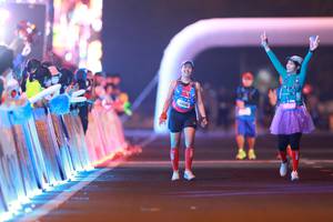 BIB: 44044
                            <button type="button" onclick="openModal(21283452)" class="btn btn-primary btn-sm float-right btn-popup" data-toggle="modal" data-target=".modal-high-quality">
                        <i class="fas fa-shopping-cart"></i> Add to Cart
                    </button>
                                            <button type="button" onclick="isThisMe(21283452, true)" class="btn btn-success btn-sm float-right btn-popup btn-isme hidden" data-toggle="tooltip" data-placement="bottom" title="นี่คือรูปของคุณใช่ไหม คลิกที่นี่เพื่อเอาเข้าอัลบั้ม">
                        <i class="fas fa-plus"></i> Add to album
                    </button>
                    <button type="button" onclick="isThisMe(21283452, false)" class="btn btn-warning btn-sm float-right btn-popup btn-isnotme hidden">
                        <i class="fas fa-ban"></i> Remove from album
                    </button>