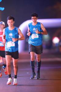 BIB: 1674, 43925
                            <button type="button" onclick="openModal(21278156)" class="btn btn-primary btn-sm float-right btn-popup" data-toggle="modal" data-target=".modal-high-quality">
                        <i class="fas fa-shopping-cart"></i> Add to Cart
                    </button>
                                            <button type="button" onclick="isThisMe(21278156, true)" class="btn btn-success btn-sm float-right btn-popup btn-isme hidden" data-toggle="tooltip" data-placement="bottom" title="นี่คือรูปของคุณใช่ไหม คลิกที่นี่เพื่อเอาเข้าอัลบั้ม">
                        <i class="fas fa-plus"></i> Add to album
                    </button>
                    <button type="button" onclick="isThisMe(21278156, false)" class="btn btn-warning btn-sm float-right btn-popup btn-isnotme hidden">
                        <i class="fas fa-ban"></i> Remove from album
                    </button>