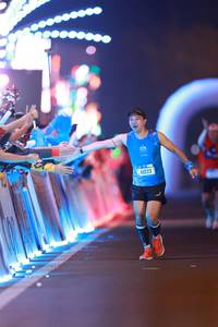 BIB: 41033
                            <button type="button" onclick="openModal(21326774)" class="btn btn-primary btn-sm float-right btn-popup" data-toggle="modal" data-target=".modal-high-quality">
                        <i class="fas fa-shopping-cart"></i> Add to Cart
                    </button>
                                            <button type="button" onclick="isThisMe(21326774, true)" class="btn btn-success btn-sm float-right btn-popup btn-isme hidden" data-toggle="tooltip" data-placement="bottom" title="นี่คือรูปของคุณใช่ไหม คลิกที่นี่เพื่อเอาเข้าอัลบั้ม">
                        <i class="fas fa-plus"></i> Add to album
                    </button>
                    <button type="button" onclick="isThisMe(21326774, false)" class="btn btn-warning btn-sm float-right btn-popup btn-isnotme hidden">
                        <i class="fas fa-ban"></i> Remove from album
                    </button>