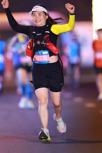 BIB: 45530, 1006
                            <button type="button" onclick="openModal(21339321)" class="btn btn-primary btn-sm float-right btn-popup" data-toggle="modal" data-target=".modal-high-quality">
                        <i class="fas fa-shopping-cart"></i> Add to Cart
                    </button>
                                            <button type="button" onclick="isThisMe(21339321, true)" class="btn btn-success btn-sm float-right btn-popup btn-isme hidden" data-toggle="tooltip" data-placement="bottom" title="นี่คือรูปของคุณใช่ไหม คลิกที่นี่เพื่อเอาเข้าอัลบั้ม">
                        <i class="fas fa-plus"></i> Add to album
                    </button>
                    <button type="button" onclick="isThisMe(21339321, false)" class="btn btn-warning btn-sm float-right btn-popup btn-isnotme hidden">
                        <i class="fas fa-ban"></i> Remove from album
                    </button>