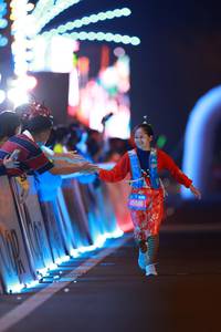 BIB: 45946
                            <button type="button" onclick="openModal(21322781)" class="btn btn-primary btn-sm float-right btn-popup" data-toggle="modal" data-target=".modal-high-quality">
                        <i class="fas fa-shopping-cart"></i> Add to Cart
                    </button>
                                            <button type="button" onclick="isThisMe(21322781, true)" class="btn btn-success btn-sm float-right btn-popup btn-isme hidden" data-toggle="tooltip" data-placement="bottom" title="นี่คือรูปของคุณใช่ไหม คลิกที่นี่เพื่อเอาเข้าอัลบั้ม">
                        <i class="fas fa-plus"></i> Add to album
                    </button>
                    <button type="button" onclick="isThisMe(21322781, false)" class="btn btn-warning btn-sm float-right btn-popup btn-isnotme hidden">
                        <i class="fas fa-ban"></i> Remove from album
                    </button>