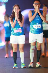 BIB: 104, 202, 45398, 2023, 313
                            <button type="button" onclick="openModal(21306364)" class="btn btn-primary btn-sm float-right btn-popup" data-toggle="modal" data-target=".modal-high-quality">
                        <i class="fas fa-shopping-cart"></i> Add to Cart
                    </button>
                                            <button type="button" onclick="isThisMe(21306364, true)" class="btn btn-success btn-sm float-right btn-popup btn-isme hidden" data-toggle="tooltip" data-placement="bottom" title="นี่คือรูปของคุณใช่ไหม คลิกที่นี่เพื่อเอาเข้าอัลบั้ม">
                        <i class="fas fa-plus"></i> Add to album
                    </button>
                    <button type="button" onclick="isThisMe(21306364, false)" class="btn btn-warning btn-sm float-right btn-popup btn-isnotme hidden">
                        <i class="fas fa-ban"></i> Remove from album
                    </button>