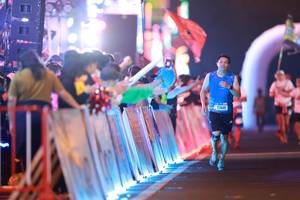 BIB: 77449
                            <button type="button" onclick="openModal(21299923)" class="btn btn-primary btn-sm float-right btn-popup" data-toggle="modal" data-target=".modal-high-quality">
                        <i class="fas fa-shopping-cart"></i> Add to Cart
                    </button>
                                            <button type="button" onclick="isThisMe(21299923, true)" class="btn btn-success btn-sm float-right btn-popup btn-isme hidden" data-toggle="tooltip" data-placement="bottom" title="นี่คือรูปของคุณใช่ไหม คลิกที่นี่เพื่อเอาเข้าอัลบั้ม">
                        <i class="fas fa-plus"></i> Add to album
                    </button>
                    <button type="button" onclick="isThisMe(21299923, false)" class="btn btn-warning btn-sm float-right btn-popup btn-isnotme hidden">
                        <i class="fas fa-ban"></i> Remove from album
                    </button>