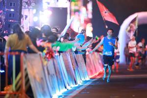 BIB: 77449
                            <button type="button" onclick="openModal(21298965)" class="btn btn-primary btn-sm float-right btn-popup" data-toggle="modal" data-target=".modal-high-quality">
                        <i class="fas fa-shopping-cart"></i> Add to Cart
                    </button>
                                            <button type="button" onclick="isThisMe(21298965, true)" class="btn btn-success btn-sm float-right btn-popup btn-isme hidden" data-toggle="tooltip" data-placement="bottom" title="นี่คือรูปของคุณใช่ไหม คลิกที่นี่เพื่อเอาเข้าอัลบั้ม">
                        <i class="fas fa-plus"></i> Add to album
                    </button>
                    <button type="button" onclick="isThisMe(21298965, false)" class="btn btn-warning btn-sm float-right btn-popup btn-isnotme hidden">
                        <i class="fas fa-ban"></i> Remove from album
                    </button>