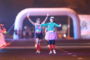 BIB: 44044
                            <button type="button" onclick="openModal(21283530)" class="btn btn-primary btn-sm float-right btn-popup" data-toggle="modal" data-target=".modal-high-quality">
                        <i class="fas fa-shopping-cart"></i> Add to Cart
                    </button>
                                            <button type="button" onclick="isThisMe(21283530, true)" class="btn btn-success btn-sm float-right btn-popup btn-isme hidden" data-toggle="tooltip" data-placement="bottom" title="นี่คือรูปของคุณใช่ไหม คลิกที่นี่เพื่อเอาเข้าอัลบั้ม">
                        <i class="fas fa-plus"></i> Add to album
                    </button>
                    <button type="button" onclick="isThisMe(21283530, false)" class="btn btn-warning btn-sm float-right btn-popup btn-isnotme hidden">
                        <i class="fas fa-ban"></i> Remove from album
                    </button>