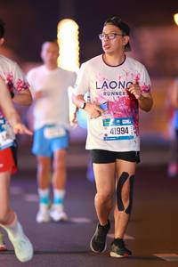 BIB: 41994
                            <button type="button" onclick="openModal(21235360)" class="btn btn-primary btn-sm float-right btn-popup" data-toggle="modal" data-target=".modal-high-quality">
                        <i class="fas fa-shopping-cart"></i> Add to Cart
                    </button>
                                            <button type="button" onclick="isThisMe(21235360, true)" class="btn btn-success btn-sm float-right btn-popup btn-isme hidden" data-toggle="tooltip" data-placement="bottom" title="นี่คือรูปของคุณใช่ไหม คลิกที่นี่เพื่อเอาเข้าอัลบั้ม">
                        <i class="fas fa-plus"></i> Add to album
                    </button>
                    <button type="button" onclick="isThisMe(21235360, false)" class="btn btn-warning btn-sm float-right btn-popup btn-isnotme hidden">
                        <i class="fas fa-ban"></i> Remove from album
                    </button>