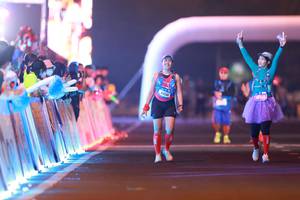 BIB: 44044
                            <button type="button" onclick="openModal(21282953)" class="btn btn-primary btn-sm float-right btn-popup" data-toggle="modal" data-target=".modal-high-quality">
                        <i class="fas fa-shopping-cart"></i> Add to Cart
                    </button>
                                            <button type="button" onclick="isThisMe(21282953, true)" class="btn btn-success btn-sm float-right btn-popup btn-isme hidden" data-toggle="tooltip" data-placement="bottom" title="นี่คือรูปของคุณใช่ไหม คลิกที่นี่เพื่อเอาเข้าอัลบั้ม">
                        <i class="fas fa-plus"></i> Add to album
                    </button>
                    <button type="button" onclick="isThisMe(21282953, false)" class="btn btn-warning btn-sm float-right btn-popup btn-isnotme hidden">
                        <i class="fas fa-ban"></i> Remove from album
                    </button>