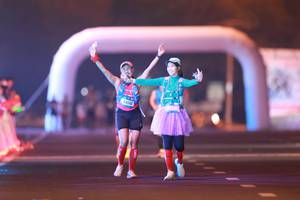 BIB: 44044
                            <button type="button" onclick="openModal(21283528)" class="btn btn-primary btn-sm float-right btn-popup" data-toggle="modal" data-target=".modal-high-quality">
                        <i class="fas fa-shopping-cart"></i> Add to Cart
                    </button>
                                            <button type="button" onclick="isThisMe(21283528, true)" class="btn btn-success btn-sm float-right btn-popup btn-isme hidden" data-toggle="tooltip" data-placement="bottom" title="นี่คือรูปของคุณใช่ไหม คลิกที่นี่เพื่อเอาเข้าอัลบั้ม">
                        <i class="fas fa-plus"></i> Add to album
                    </button>
                    <button type="button" onclick="isThisMe(21283528, false)" class="btn btn-warning btn-sm float-right btn-popup btn-isnotme hidden">
                        <i class="fas fa-ban"></i> Remove from album
                    </button>