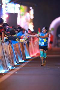 BIB: 250
                            <button type="button" onclick="openModal(21239863)" class="btn btn-primary btn-sm float-right btn-popup" data-toggle="modal" data-target=".modal-high-quality">
                        <i class="fas fa-shopping-cart"></i> Add to Cart
                    </button>
                                            <button type="button" onclick="isThisMe(21239863, true)" class="btn btn-success btn-sm float-right btn-popup btn-isme hidden" data-toggle="tooltip" data-placement="bottom" title="นี่คือรูปของคุณใช่ไหม คลิกที่นี่เพื่อเอาเข้าอัลบั้ม">
                        <i class="fas fa-plus"></i> Add to album
                    </button>
                    <button type="button" onclick="isThisMe(21239863, false)" class="btn btn-warning btn-sm float-right btn-popup btn-isnotme hidden">
                        <i class="fas fa-ban"></i> Remove from album
                    </button>