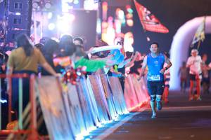 BIB: 77449
                            <button type="button" onclick="openModal(21299071)" class="btn btn-primary btn-sm float-right btn-popup" data-toggle="modal" data-target=".modal-high-quality">
                        <i class="fas fa-shopping-cart"></i> Add to Cart
                    </button>
                                            <button type="button" onclick="isThisMe(21299071, true)" class="btn btn-success btn-sm float-right btn-popup btn-isme hidden" data-toggle="tooltip" data-placement="bottom" title="นี่คือรูปของคุณใช่ไหม คลิกที่นี่เพื่อเอาเข้าอัลบั้ม">
                        <i class="fas fa-plus"></i> Add to album
                    </button>
                    <button type="button" onclick="isThisMe(21299071, false)" class="btn btn-warning btn-sm float-right btn-popup btn-isnotme hidden">
                        <i class="fas fa-ban"></i> Remove from album
                    </button>