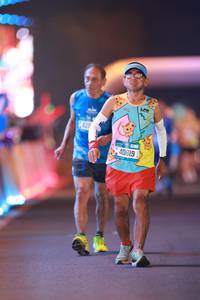 BIB: 428, 40819
                            <button type="button" onclick="openModal(21289713)" class="btn btn-primary btn-sm float-right btn-popup" data-toggle="modal" data-target=".modal-high-quality">
                        <i class="fas fa-shopping-cart"></i> Add to Cart
                    </button>
                                            <button type="button" onclick="isThisMe(21289713, true)" class="btn btn-success btn-sm float-right btn-popup btn-isme hidden" data-toggle="tooltip" data-placement="bottom" title="นี่คือรูปของคุณใช่ไหม คลิกที่นี่เพื่อเอาเข้าอัลบั้ม">
                        <i class="fas fa-plus"></i> Add to album
                    </button>
                    <button type="button" onclick="isThisMe(21289713, false)" class="btn btn-warning btn-sm float-right btn-popup btn-isnotme hidden">
                        <i class="fas fa-ban"></i> Remove from album
                    </button>