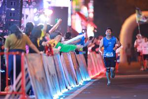 BIB: 77449
                            <button type="button" onclick="openModal(21300009)" class="btn btn-primary btn-sm float-right btn-popup" data-toggle="modal" data-target=".modal-high-quality">
                        <i class="fas fa-shopping-cart"></i> Add to Cart
                    </button>
                                            <button type="button" onclick="isThisMe(21300009, true)" class="btn btn-success btn-sm float-right btn-popup btn-isme hidden" data-toggle="tooltip" data-placement="bottom" title="นี่คือรูปของคุณใช่ไหม คลิกที่นี่เพื่อเอาเข้าอัลบั้ม">
                        <i class="fas fa-plus"></i> Add to album
                    </button>
                    <button type="button" onclick="isThisMe(21300009, false)" class="btn btn-warning btn-sm float-right btn-popup btn-isnotme hidden">
                        <i class="fas fa-ban"></i> Remove from album
                    </button>