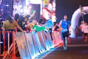 BIB: 77449
                            <button type="button" onclick="openModal(21300353)" class="btn btn-primary btn-sm float-right btn-popup" data-toggle="modal" data-target=".modal-high-quality">
                        <i class="fas fa-shopping-cart"></i> Add to Cart
                    </button>
                                            <button type="button" onclick="isThisMe(21300353, true)" class="btn btn-success btn-sm float-right btn-popup btn-isme hidden" data-toggle="tooltip" data-placement="bottom" title="นี่คือรูปของคุณใช่ไหม คลิกที่นี่เพื่อเอาเข้าอัลบั้ม">
                        <i class="fas fa-plus"></i> Add to album
                    </button>
                    <button type="button" onclick="isThisMe(21300353, false)" class="btn btn-warning btn-sm float-right btn-popup btn-isnotme hidden">
                        <i class="fas fa-ban"></i> Remove from album
                    </button>