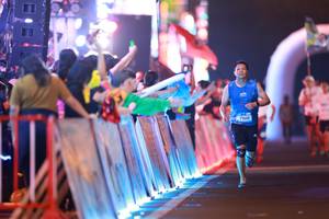 BIB: 900, 77449
                            <button type="button" onclick="openModal(21300004)" class="btn btn-primary btn-sm float-right btn-popup" data-toggle="modal" data-target=".modal-high-quality">
                        <i class="fas fa-shopping-cart"></i> Add to Cart
                    </button>
                                            <button type="button" onclick="isThisMe(21300004, true)" class="btn btn-success btn-sm float-right btn-popup btn-isme hidden" data-toggle="tooltip" data-placement="bottom" title="นี่คือรูปของคุณใช่ไหม คลิกที่นี่เพื่อเอาเข้าอัลบั้ม">
                        <i class="fas fa-plus"></i> Add to album
                    </button>
                    <button type="button" onclick="isThisMe(21300004, false)" class="btn btn-warning btn-sm float-right btn-popup btn-isnotme hidden">
                        <i class="fas fa-ban"></i> Remove from album
                    </button>