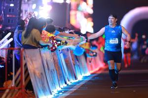 BIB: 44034
                            <button type="button" onclick="openModal(21281046)" class="btn btn-primary btn-sm float-right btn-popup" data-toggle="modal" data-target=".modal-high-quality">
                        <i class="fas fa-shopping-cart"></i> Add to Cart
                    </button>
                                            <button type="button" onclick="isThisMe(21281046, true)" class="btn btn-success btn-sm float-right btn-popup btn-isme hidden" data-toggle="tooltip" data-placement="bottom" title="นี่คือรูปของคุณใช่ไหม คลิกที่นี่เพื่อเอาเข้าอัลบั้ม">
                        <i class="fas fa-plus"></i> Add to album
                    </button>
                    <button type="button" onclick="isThisMe(21281046, false)" class="btn btn-warning btn-sm float-right btn-popup btn-isnotme hidden">
                        <i class="fas fa-ban"></i> Remove from album
                    </button>