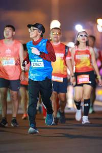 BIB: 42824
                            <button type="button" onclick="openModal(21262520)" class="btn btn-primary btn-sm float-right btn-popup" data-toggle="modal" data-target=".modal-high-quality">
                        <i class="fas fa-shopping-cart"></i> Add to Cart
                    </button>
                                            <button type="button" onclick="isThisMe(21262520, true)" class="btn btn-success btn-sm float-right btn-popup btn-isme hidden" data-toggle="tooltip" data-placement="bottom" title="นี่คือรูปของคุณใช่ไหม คลิกที่นี่เพื่อเอาเข้าอัลบั้ม">
                        <i class="fas fa-plus"></i> Add to album
                    </button>
                    <button type="button" onclick="isThisMe(21262520, false)" class="btn btn-warning btn-sm float-right btn-popup btn-isnotme hidden">
                        <i class="fas fa-ban"></i> Remove from album
                    </button>