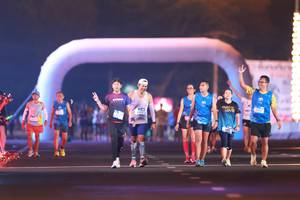 BIB: 800
                            <button type="button" onclick="openModal(21286708)" class="btn btn-primary btn-sm float-right btn-popup" data-toggle="modal" data-target=".modal-high-quality">
                        <i class="fas fa-shopping-cart"></i> Add to Cart
                    </button>
                                            <button type="button" onclick="isThisMe(21286708, true)" class="btn btn-success btn-sm float-right btn-popup btn-isme hidden" data-toggle="tooltip" data-placement="bottom" title="นี่คือรูปของคุณใช่ไหม คลิกที่นี่เพื่อเอาเข้าอัลบั้ม">
                        <i class="fas fa-plus"></i> Add to album
                    </button>
                    <button type="button" onclick="isThisMe(21286708, false)" class="btn btn-warning btn-sm float-right btn-popup btn-isnotme hidden">
                        <i class="fas fa-ban"></i> Remove from album
                    </button>