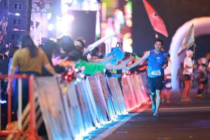 BIB: 77449
                            <button type="button" onclick="openModal(21298901)" class="btn btn-primary btn-sm float-right btn-popup" data-toggle="modal" data-target=".modal-high-quality">
                        <i class="fas fa-shopping-cart"></i> Add to Cart
                    </button>
                                            <button type="button" onclick="isThisMe(21298901, true)" class="btn btn-success btn-sm float-right btn-popup btn-isme hidden" data-toggle="tooltip" data-placement="bottom" title="นี่คือรูปของคุณใช่ไหม คลิกที่นี่เพื่อเอาเข้าอัลบั้ม">
                        <i class="fas fa-plus"></i> Add to album
                    </button>
                    <button type="button" onclick="isThisMe(21298901, false)" class="btn btn-warning btn-sm float-right btn-popup btn-isnotme hidden">
                        <i class="fas fa-ban"></i> Remove from album
                    </button>