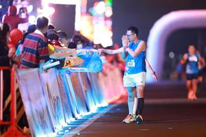 BIB: 0613
                            <button type="button" onclick="openModal(21302773)" class="btn btn-primary btn-sm float-right btn-popup" data-toggle="modal" data-target=".modal-high-quality">
                        <i class="fas fa-shopping-cart"></i> Add to Cart
                    </button>
                                            <button type="button" onclick="isThisMe(21302773, true)" class="btn btn-success btn-sm float-right btn-popup btn-isme hidden" data-toggle="tooltip" data-placement="bottom" title="นี่คือรูปของคุณใช่ไหม คลิกที่นี่เพื่อเอาเข้าอัลบั้ม">
                        <i class="fas fa-plus"></i> Add to album
                    </button>
                    <button type="button" onclick="isThisMe(21302773, false)" class="btn btn-warning btn-sm float-right btn-popup btn-isnotme hidden">
                        <i class="fas fa-ban"></i> Remove from album
                    </button>