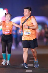 BIB: 20020, 23984
                            <button type="button" onclick="openModal(21223176)" class="btn btn-primary btn-sm float-right btn-popup" data-toggle="modal" data-target=".modal-high-quality">
                        <i class="fas fa-shopping-cart"></i> Add to Cart
                    </button>
                                            <button type="button" onclick="isThisMe(21223176, true)" class="btn btn-success btn-sm float-right btn-popup btn-isme hidden" data-toggle="tooltip" data-placement="bottom" title="นี่คือรูปของคุณใช่ไหม คลิกที่นี่เพื่อเอาเข้าอัลบั้ม">
                        <i class="fas fa-plus"></i> Add to album
                    </button>
                    <button type="button" onclick="isThisMe(21223176, false)" class="btn btn-warning btn-sm float-right btn-popup btn-isnotme hidden">
                        <i class="fas fa-ban"></i> Remove from album
                    </button>