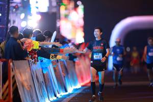 BIB: 41572
                            <button type="button" onclick="openModal(21337554)" class="btn btn-primary btn-sm float-right btn-popup" data-toggle="modal" data-target=".modal-high-quality">
                        <i class="fas fa-shopping-cart"></i> Add to Cart
                    </button>
                                            <button type="button" onclick="isThisMe(21337554, true)" class="btn btn-success btn-sm float-right btn-popup btn-isme hidden" data-toggle="tooltip" data-placement="bottom" title="นี่คือรูปของคุณใช่ไหม คลิกที่นี่เพื่อเอาเข้าอัลบั้ม">
                        <i class="fas fa-plus"></i> Add to album
                    </button>
                    <button type="button" onclick="isThisMe(21337554, false)" class="btn btn-warning btn-sm float-right btn-popup btn-isnotme hidden">
                        <i class="fas fa-ban"></i> Remove from album
                    </button>