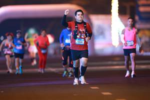 BIB: 44041
                            <button type="button" onclick="openModal(21254657)" class="btn btn-primary btn-sm float-right btn-popup" data-toggle="modal" data-target=".modal-high-quality">
                        <i class="fas fa-shopping-cart"></i> Add to Cart
                    </button>
                                            <button type="button" onclick="isThisMe(21254657, true)" class="btn btn-success btn-sm float-right btn-popup btn-isme hidden" data-toggle="tooltip" data-placement="bottom" title="นี่คือรูปของคุณใช่ไหม คลิกที่นี่เพื่อเอาเข้าอัลบั้ม">
                        <i class="fas fa-plus"></i> Add to album
                    </button>
                    <button type="button" onclick="isThisMe(21254657, false)" class="btn btn-warning btn-sm float-right btn-popup btn-isnotme hidden">
                        <i class="fas fa-ban"></i> Remove from album
                    </button>