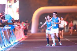 BIB: 41613
                            <button type="button" onclick="openModal(21301472)" class="btn btn-primary btn-sm float-right btn-popup" data-toggle="modal" data-target=".modal-high-quality">
                        <i class="fas fa-shopping-cart"></i> Add to Cart
                    </button>
                                            <button type="button" onclick="isThisMe(21301472, true)" class="btn btn-success btn-sm float-right btn-popup btn-isme hidden" data-toggle="tooltip" data-placement="bottom" title="นี่คือรูปของคุณใช่ไหม คลิกที่นี่เพื่อเอาเข้าอัลบั้ม">
                        <i class="fas fa-plus"></i> Add to album
                    </button>
                    <button type="button" onclick="isThisMe(21301472, false)" class="btn btn-warning btn-sm float-right btn-popup btn-isnotme hidden">
                        <i class="fas fa-ban"></i> Remove from album
                    </button>