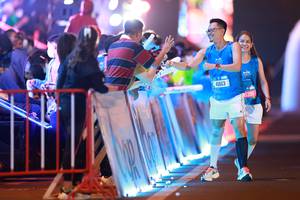 BIB: 41613, 6398
                            <button type="button" onclick="openModal(21304153)" class="btn btn-primary btn-sm float-right btn-popup" data-toggle="modal" data-target=".modal-high-quality">
                        <i class="fas fa-shopping-cart"></i> Add to Cart
                    </button>
                                            <button type="button" onclick="isThisMe(21304153, true)" class="btn btn-success btn-sm float-right btn-popup btn-isme hidden" data-toggle="tooltip" data-placement="bottom" title="นี่คือรูปของคุณใช่ไหม คลิกที่นี่เพื่อเอาเข้าอัลบั้ม">
                        <i class="fas fa-plus"></i> Add to album
                    </button>
                    <button type="button" onclick="isThisMe(21304153, false)" class="btn btn-warning btn-sm float-right btn-popup btn-isnotme hidden">
                        <i class="fas fa-ban"></i> Remove from album
                    </button>