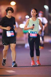 BIB: 847, 45191
                            <button type="button" onclick="openModal(21326893)" class="btn btn-primary btn-sm float-right btn-popup" data-toggle="modal" data-target=".modal-high-quality">
                        <i class="fas fa-shopping-cart"></i> Add to Cart
                    </button>
                                            <button type="button" onclick="isThisMe(21326893, true)" class="btn btn-success btn-sm float-right btn-popup btn-isme hidden" data-toggle="tooltip" data-placement="bottom" title="นี่คือรูปของคุณใช่ไหม คลิกที่นี่เพื่อเอาเข้าอัลบั้ม">
                        <i class="fas fa-plus"></i> Add to album
                    </button>
                    <button type="button" onclick="isThisMe(21326893, false)" class="btn btn-warning btn-sm float-right btn-popup btn-isnotme hidden">
                        <i class="fas fa-ban"></i> Remove from album
                    </button>