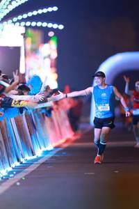 BIB: 41033
                            <button type="button" onclick="openModal(21326355)" class="btn btn-primary btn-sm float-right btn-popup" data-toggle="modal" data-target=".modal-high-quality">
                        <i class="fas fa-shopping-cart"></i> Add to Cart
                    </button>
                                            <button type="button" onclick="isThisMe(21326355, true)" class="btn btn-success btn-sm float-right btn-popup btn-isme hidden" data-toggle="tooltip" data-placement="bottom" title="นี่คือรูปของคุณใช่ไหม คลิกที่นี่เพื่อเอาเข้าอัลบั้ม">
                        <i class="fas fa-plus"></i> Add to album
                    </button>
                    <button type="button" onclick="isThisMe(21326355, false)" class="btn btn-warning btn-sm float-right btn-popup btn-isnotme hidden">
                        <i class="fas fa-ban"></i> Remove from album
                    </button>