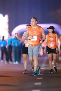 BIB: 242, 53227
                            <button type="button" onclick="openModal(21234675)" class="btn btn-primary btn-sm float-right btn-popup" data-toggle="modal" data-target=".modal-high-quality">
                        <i class="fas fa-shopping-cart"></i> Add to Cart
                    </button>
                                            <button type="button" onclick="isThisMe(21234675, true)" class="btn btn-success btn-sm float-right btn-popup btn-isme hidden" data-toggle="tooltip" data-placement="bottom" title="นี่คือรูปของคุณใช่ไหม คลิกที่นี่เพื่อเอาเข้าอัลบั้ม">
                        <i class="fas fa-plus"></i> Add to album
                    </button>
                    <button type="button" onclick="isThisMe(21234675, false)" class="btn btn-warning btn-sm float-right btn-popup btn-isnotme hidden">
                        <i class="fas fa-ban"></i> Remove from album
                    </button>