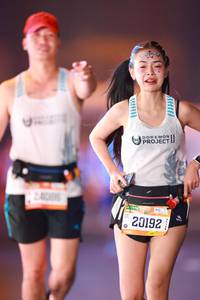 BIB: 20192, 2301
                            <button type="button" onclick="openModal(21319185)" class="btn btn-primary btn-sm float-right btn-popup" data-toggle="modal" data-target=".modal-high-quality">
                        <i class="fas fa-shopping-cart"></i> Add to Cart
                    </button>
                                            <button type="button" onclick="isThisMe(21319185, true)" class="btn btn-success btn-sm float-right btn-popup btn-isme hidden" data-toggle="tooltip" data-placement="bottom" title="นี่คือรูปของคุณใช่ไหม คลิกที่นี่เพื่อเอาเข้าอัลบั้ม">
                        <i class="fas fa-plus"></i> Add to album
                    </button>
                    <button type="button" onclick="isThisMe(21319185, false)" class="btn btn-warning btn-sm float-right btn-popup btn-isnotme hidden">
                        <i class="fas fa-ban"></i> Remove from album
                    </button>