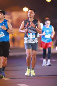 BIB: 319, 40207
                            <button type="button" onclick="openModal(21319328)" class="btn btn-primary btn-sm float-right btn-popup" data-toggle="modal" data-target=".modal-high-quality">
                        <i class="fas fa-shopping-cart"></i> Add to Cart
                    </button>
                                            <button type="button" onclick="isThisMe(21319328, true)" class="btn btn-success btn-sm float-right btn-popup btn-isme hidden" data-toggle="tooltip" data-placement="bottom" title="นี่คือรูปของคุณใช่ไหม คลิกที่นี่เพื่อเอาเข้าอัลบั้ม">
                        <i class="fas fa-plus"></i> Add to album
                    </button>
                    <button type="button" onclick="isThisMe(21319328, false)" class="btn btn-warning btn-sm float-right btn-popup btn-isnotme hidden">
                        <i class="fas fa-ban"></i> Remove from album
                    </button>
