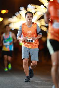 BIB: 1019, 784, 21858
                            <button type="button" onclick="openModal(19656042)" class="btn btn-primary btn-sm float-right btn-popup" data-toggle="modal" data-target=".modal-high-quality">
                        <i class="fas fa-shopping-cart"></i> Add to Cart
                    </button>
                                            <button type="button" onclick="isThisMe(19656042, true)" class="btn btn-success btn-sm float-right btn-popup btn-isme hidden" data-toggle="tooltip" data-placement="bottom" title="นี่คือรูปของคุณใช่ไหม คลิกที่นี่เพื่อเอาเข้าอัลบั้ม">
                        <i class="fas fa-plus"></i> Add to album
                    </button>
                    <button type="button" onclick="isThisMe(19656042, false)" class="btn btn-warning btn-sm float-right btn-popup btn-isnotme hidden">
                        <i class="fas fa-ban"></i> Remove from album
                    </button>