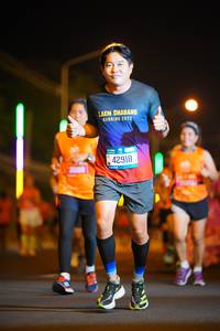 BIB: 2022, 42918
                            <button type="button" onclick="openModal(21118973)" class="btn btn-primary btn-sm float-right btn-popup" data-toggle="modal" data-target=".modal-high-quality">
                        <i class="fas fa-shopping-cart"></i> Add to Cart
                    </button>
                                            <button type="button" onclick="isThisMe(21118973, true)" class="btn btn-success btn-sm float-right btn-popup btn-isme hidden" data-toggle="tooltip" data-placement="bottom" title="นี่คือรูปของคุณใช่ไหม คลิกที่นี่เพื่อเอาเข้าอัลบั้ม">
                        <i class="fas fa-plus"></i> Add to album
                    </button>
                    <button type="button" onclick="isThisMe(21118973, false)" class="btn btn-warning btn-sm float-right btn-popup btn-isnotme hidden">
                        <i class="fas fa-ban"></i> Remove from album
                    </button>