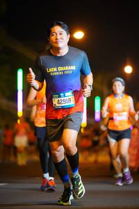 BIB: 2022, 42918
                            <button type="button" onclick="openModal(21118992)" class="btn btn-primary btn-sm float-right btn-popup" data-toggle="modal" data-target=".modal-high-quality">
                        <i class="fas fa-shopping-cart"></i> Add to Cart
                    </button>
                                            <button type="button" onclick="isThisMe(21118992, true)" class="btn btn-success btn-sm float-right btn-popup btn-isme hidden" data-toggle="tooltip" data-placement="bottom" title="นี่คือรูปของคุณใช่ไหม คลิกที่นี่เพื่อเอาเข้าอัลบั้ม">
                        <i class="fas fa-plus"></i> Add to album
                    </button>
                    <button type="button" onclick="isThisMe(21118992, false)" class="btn btn-warning btn-sm float-right btn-popup btn-isnotme hidden">
                        <i class="fas fa-ban"></i> Remove from album
                    </button>