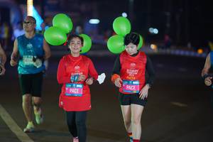 BIB: 4336, 2013
                            <button type="button" onclick="openModal(21429012)" class="btn btn-primary btn-sm float-right btn-popup" data-toggle="modal" data-target=".modal-high-quality">
                        <i class="fas fa-shopping-cart"></i> Add to Cart
                    </button>
                                            <button type="button" onclick="isThisMe(21429012, true)" class="btn btn-success btn-sm float-right btn-popup btn-isme hidden" data-toggle="tooltip" data-placement="bottom" title="นี่คือรูปของคุณใช่ไหม คลิกที่นี่เพื่อเอาเข้าอัลบั้ม">
                        <i class="fas fa-plus"></i> Add to album
                    </button>
                    <button type="button" onclick="isThisMe(21429012, false)" class="btn btn-warning btn-sm float-right btn-popup btn-isnotme hidden">
                        <i class="fas fa-ban"></i> Remove from album
                    </button>