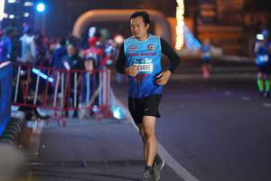 BIB: 201, 43490
                            <button type="button" onclick="openModal(21439856)" class="btn btn-primary btn-sm float-right btn-popup" data-toggle="modal" data-target=".modal-high-quality">
                        <i class="fas fa-shopping-cart"></i> Add to Cart
                    </button>
                                            <button type="button" onclick="isThisMe(21439856, true)" class="btn btn-success btn-sm float-right btn-popup btn-isme hidden" data-toggle="tooltip" data-placement="bottom" title="นี่คือรูปของคุณใช่ไหม คลิกที่นี่เพื่อเอาเข้าอัลบั้ม">
                        <i class="fas fa-plus"></i> Add to album
                    </button>
                    <button type="button" onclick="isThisMe(21439856, false)" class="btn btn-warning btn-sm float-right btn-popup btn-isnotme hidden">
                        <i class="fas fa-ban"></i> Remove from album
                    </button>