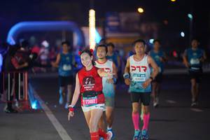 BIB: 77462, 40689
                            <button type="button" onclick="openModal(21427886)" class="btn btn-primary btn-sm float-right btn-popup" data-toggle="modal" data-target=".modal-high-quality">
                        <i class="fas fa-shopping-cart"></i> Add to Cart
                    </button>
                                            <button type="button" onclick="isThisMe(21427886, true)" class="btn btn-success btn-sm float-right btn-popup btn-isme hidden" data-toggle="tooltip" data-placement="bottom" title="นี่คือรูปของคุณใช่ไหม คลิกที่นี่เพื่อเอาเข้าอัลบั้ม">
                        <i class="fas fa-plus"></i> Add to album
                    </button>
                    <button type="button" onclick="isThisMe(21427886, false)" class="btn btn-warning btn-sm float-right btn-popup btn-isnotme hidden">
                        <i class="fas fa-ban"></i> Remove from album
                    </button>